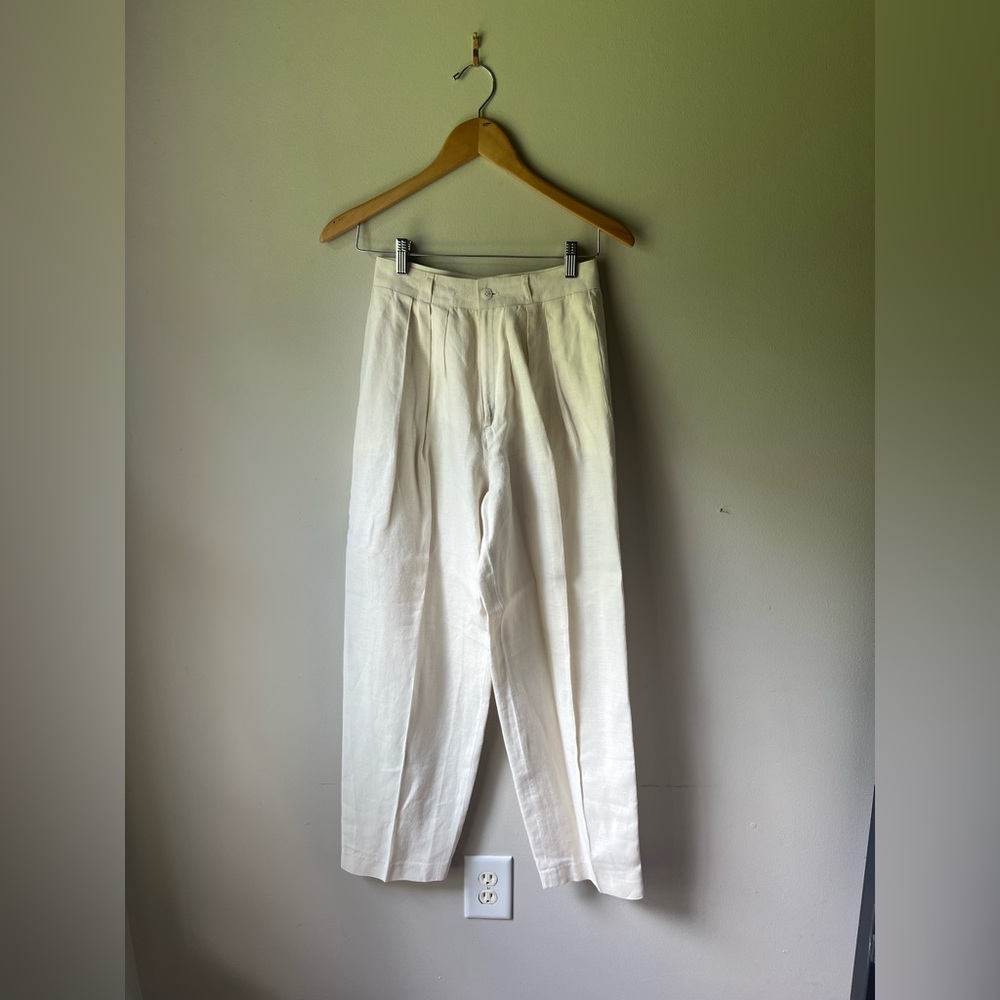 Finity Women’s Classic White Linen High Waisted Pleated Pants
